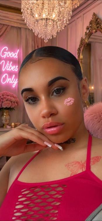 Layla Marie, 20  female escort, Tacoma