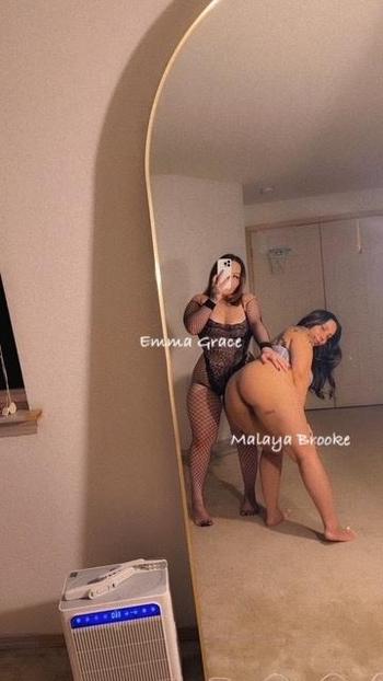 Emma Grace, 24  female escort, Tacoma