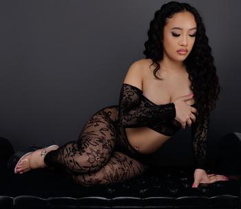 IRIS JADE, 21  female escort, Tacoma