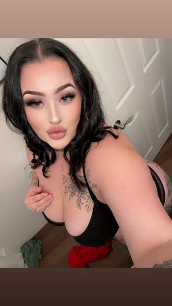 Chloe, 22  female escort, Tacoma