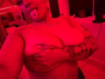 Clarity Love, 25  female escort, Tacoma