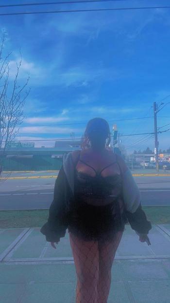 Astrea, 21  female escort, Tacoma