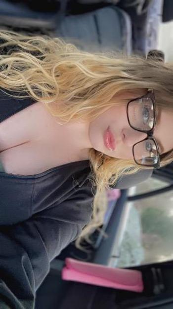 2539042336, female escort, Tacoma