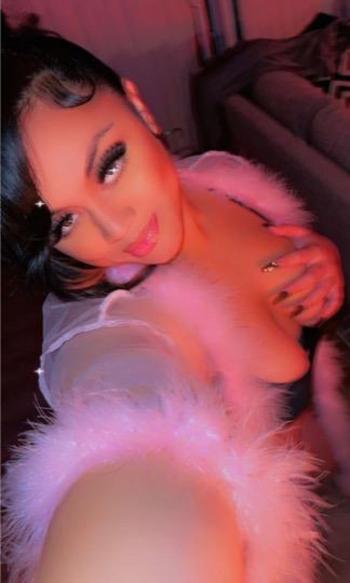 2533001711, female escort, Tacoma