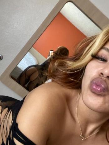 2537805184, female escort, Tacoma