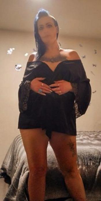 2534497288, female escort, Tacoma